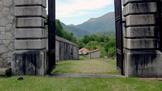 The connecting tunnel